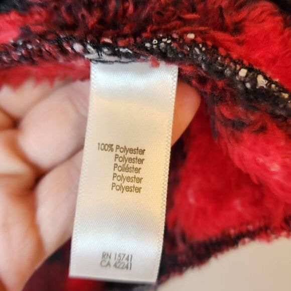 P.J. SALVAGE Genuine Cabin Fever Women's Size Medium Button Front Red Black Plai - Picture 6 of 12